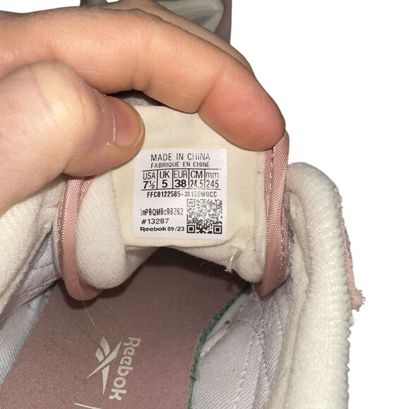 Reebok Comfort Footbed Womens Sz US 7.5 UK 5 Ivory Peach Pink Running Sneakers - Picture 8 of 11